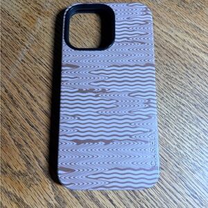 Stylish Wave Pattern Phone Case